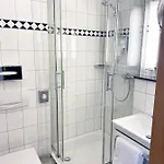 ホテル Avidonapartments