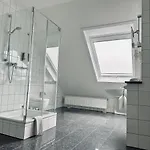 ホテル Avidonapartments